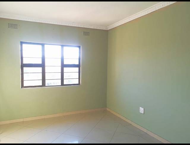 3 BEDROOM PROPERTY TO RENT IN UMLAZI K